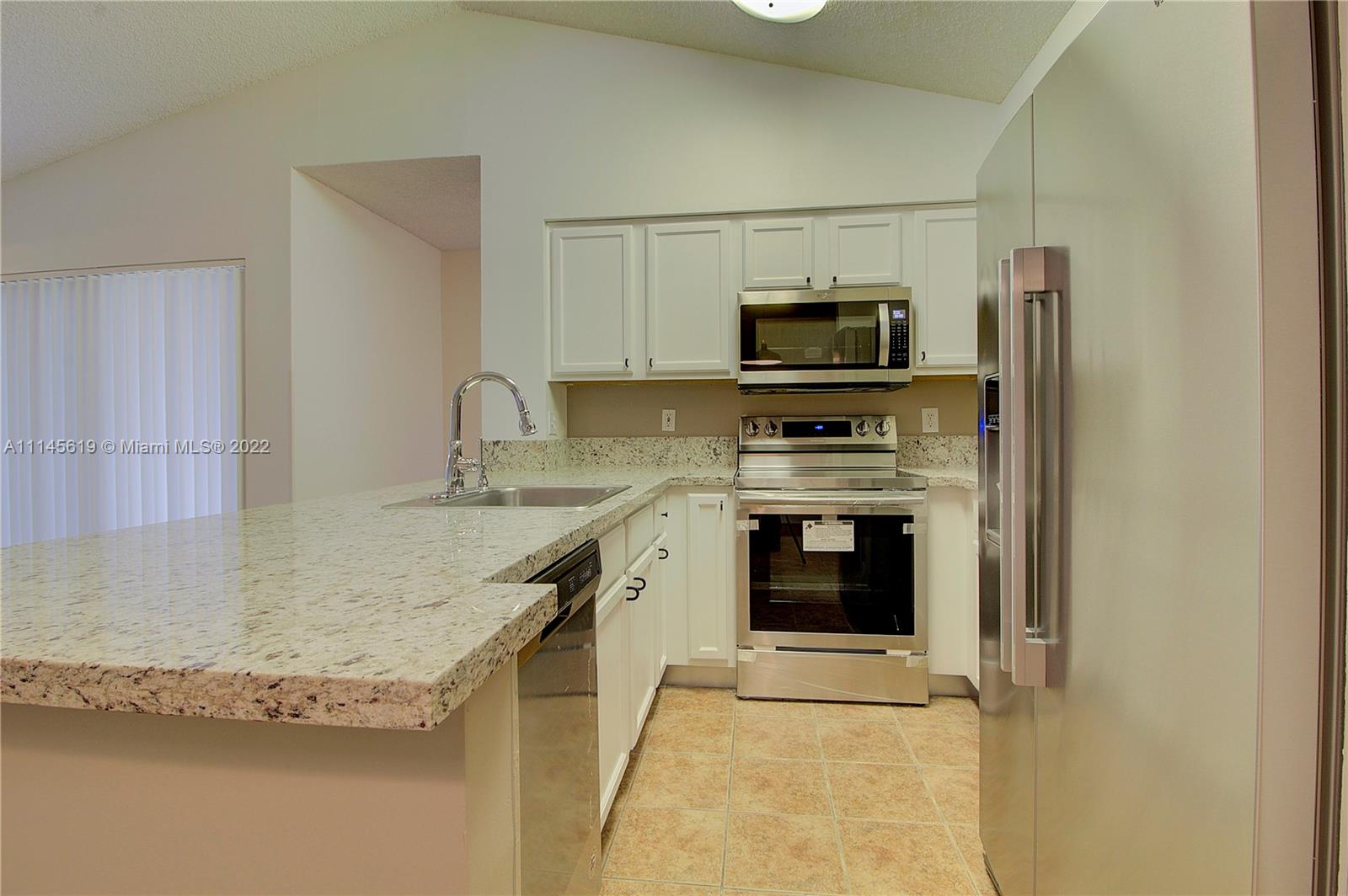 SOUTH PALM PLACE CONDO - Residential