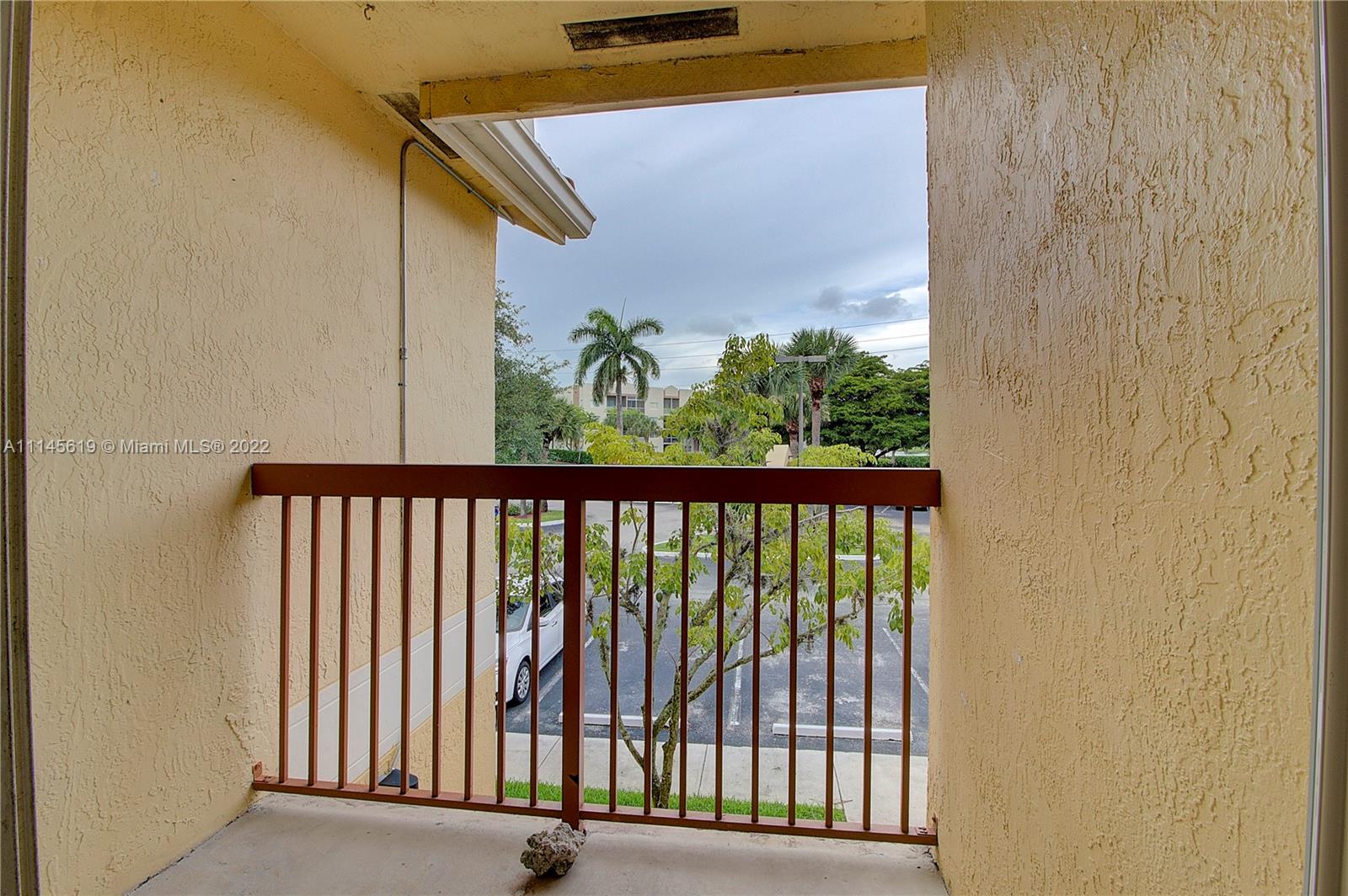 SOUTH PALM PLACE CONDO - Residential