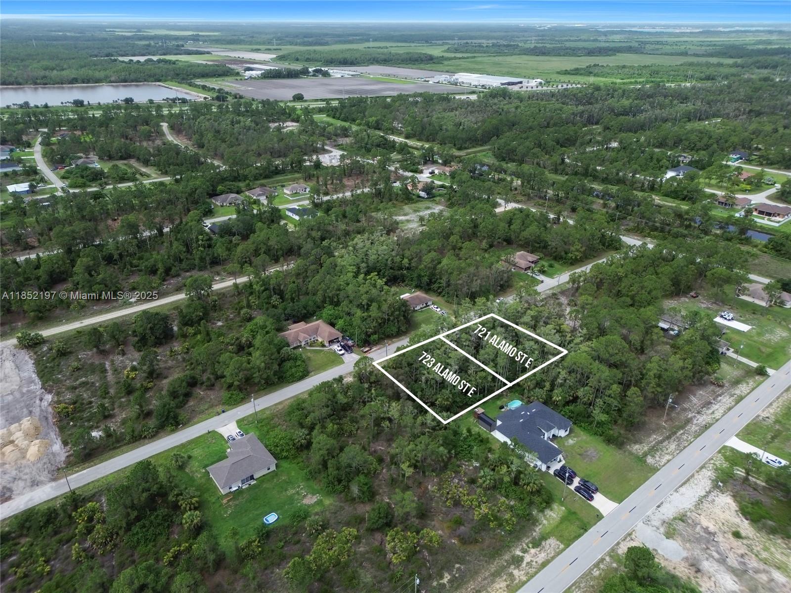LEHIGH ACRES - Land