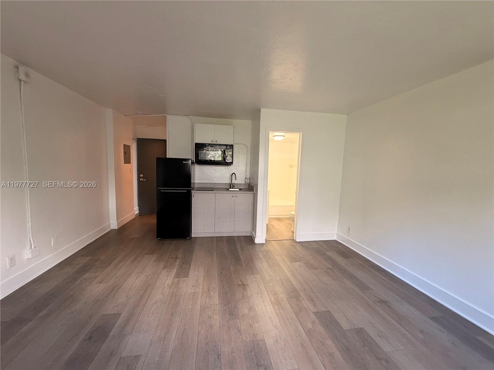 CITY OF MIAMI SOUTH - Residential Lease