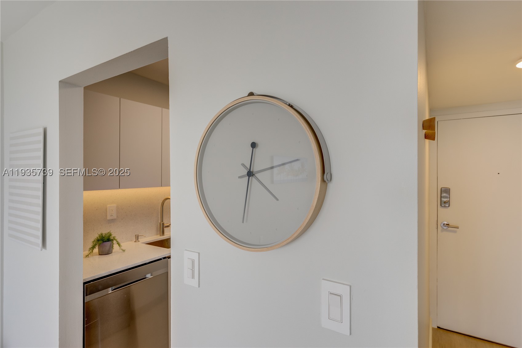 KEYSTONE TOWERS CONDO - Residential