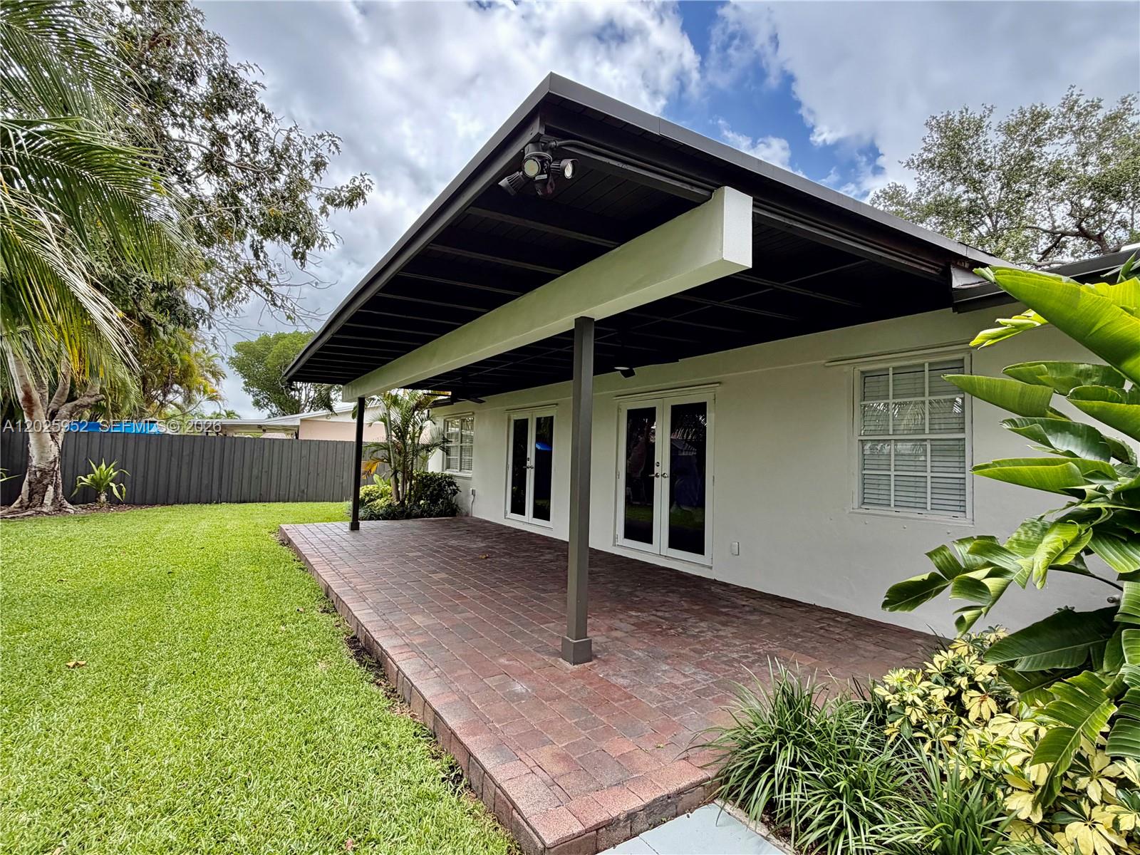 WINSTON PARK UNIT TWO - Residential Lease