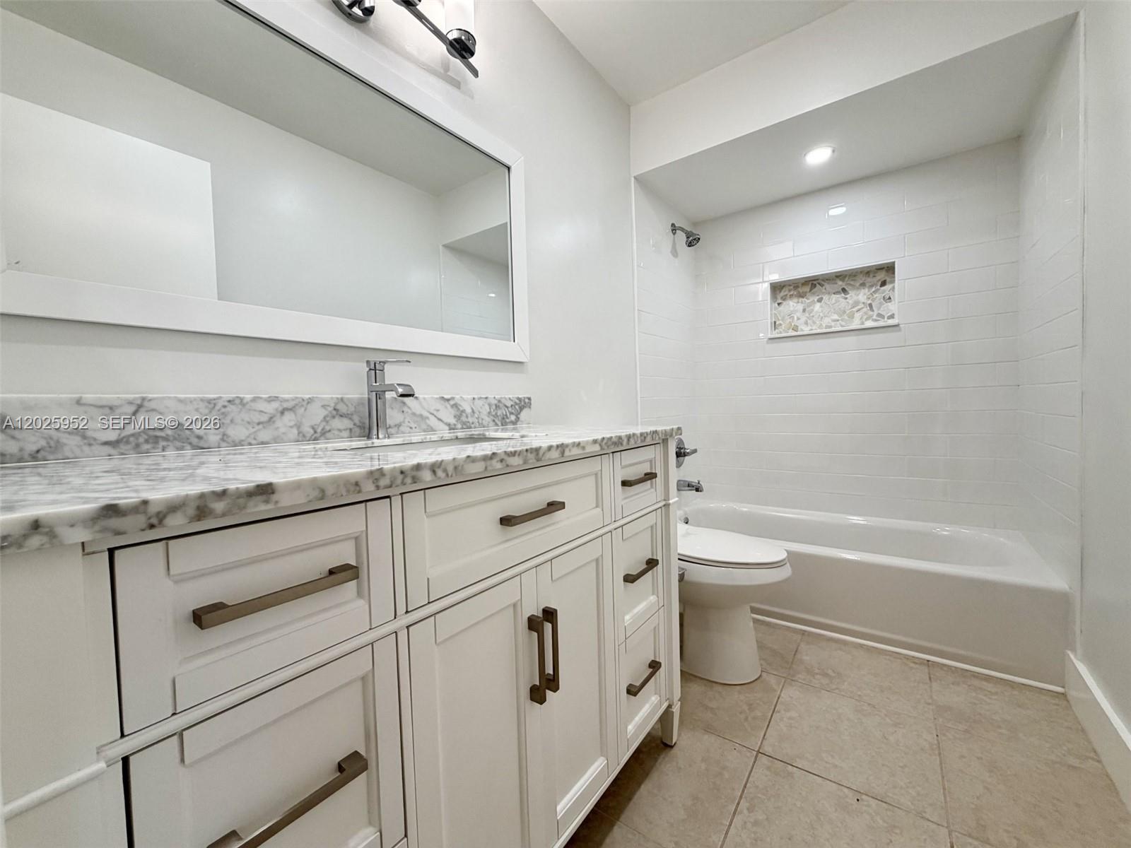 WINSTON PARK UNIT TWO - Residential Lease