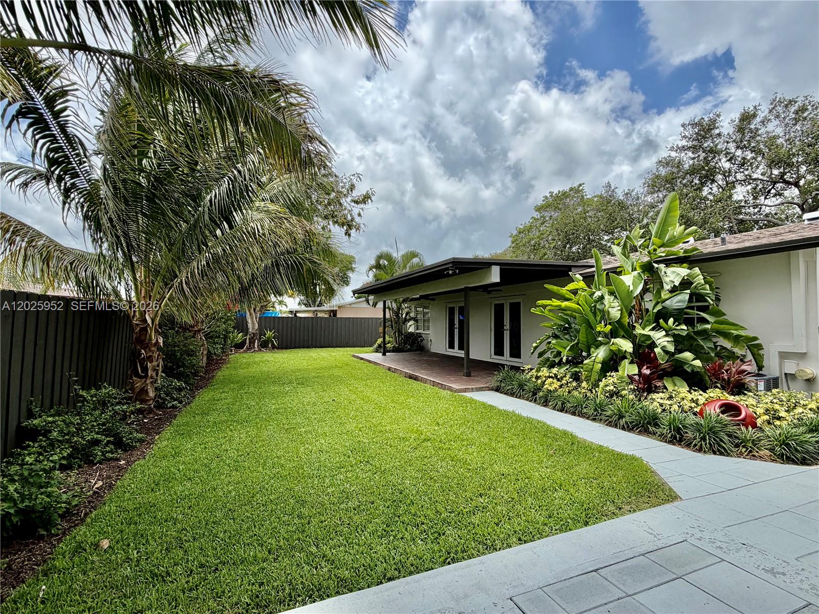 WINSTON PARK UNIT TWO - Residential Lease