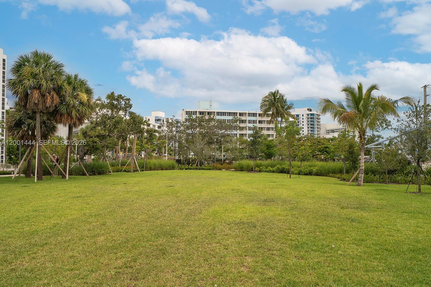 BONNE VIE CONDO - Residential
