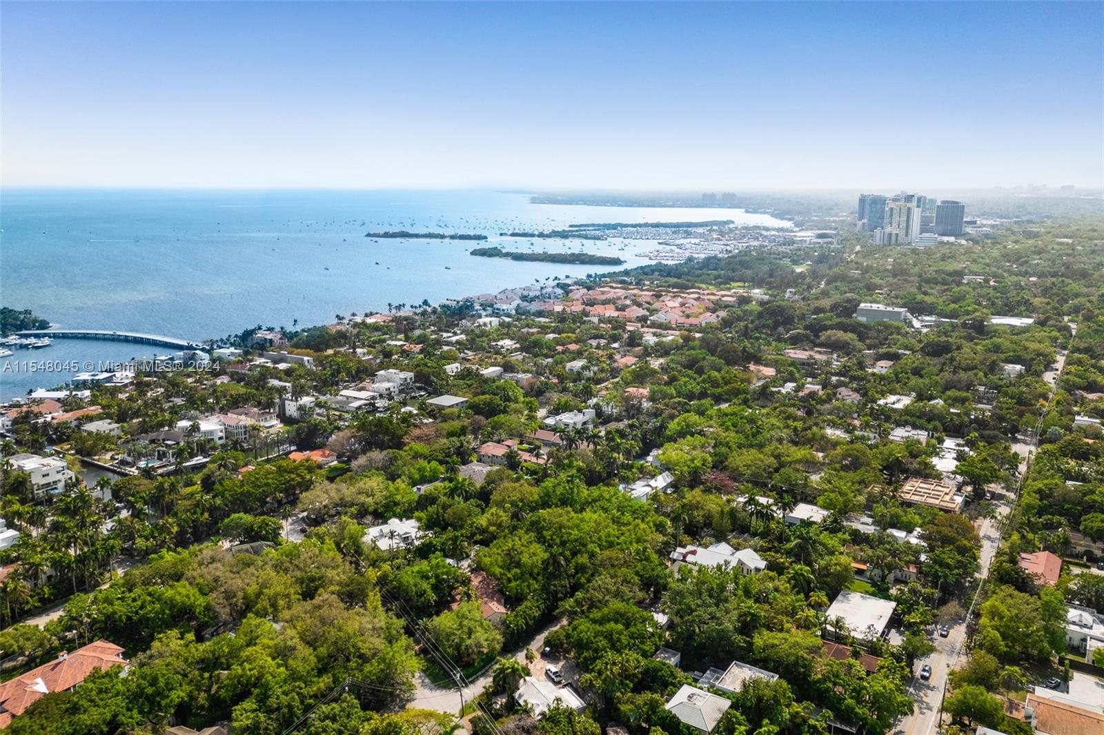 SILVER BLUFF - Residential