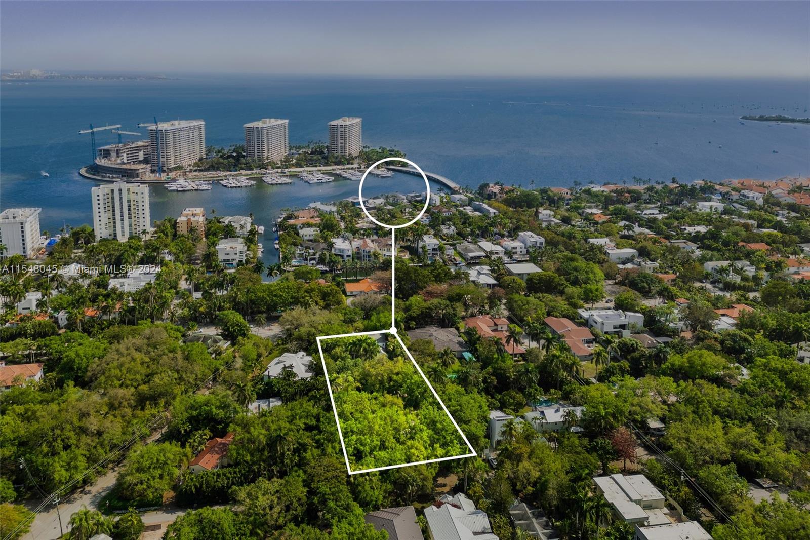 SILVER BLUFF - Residential