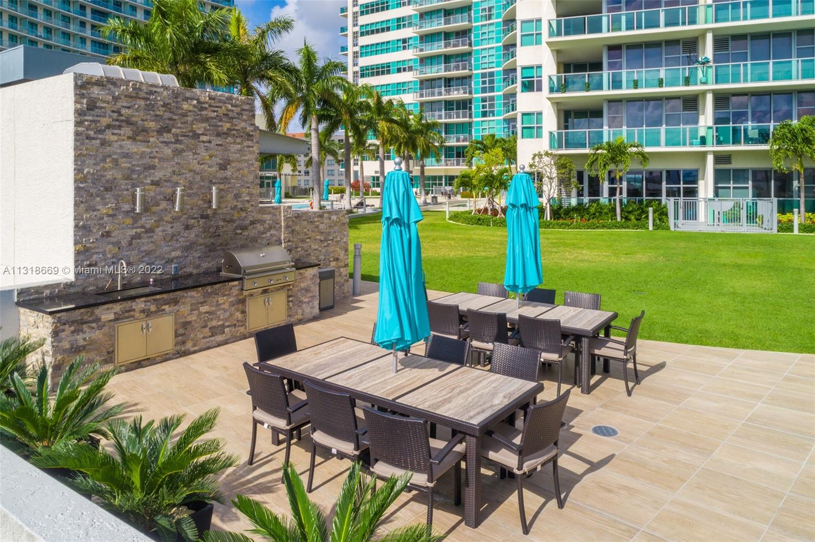 FOUR MIDTOWN MIAMI CONDO - Residential Lease