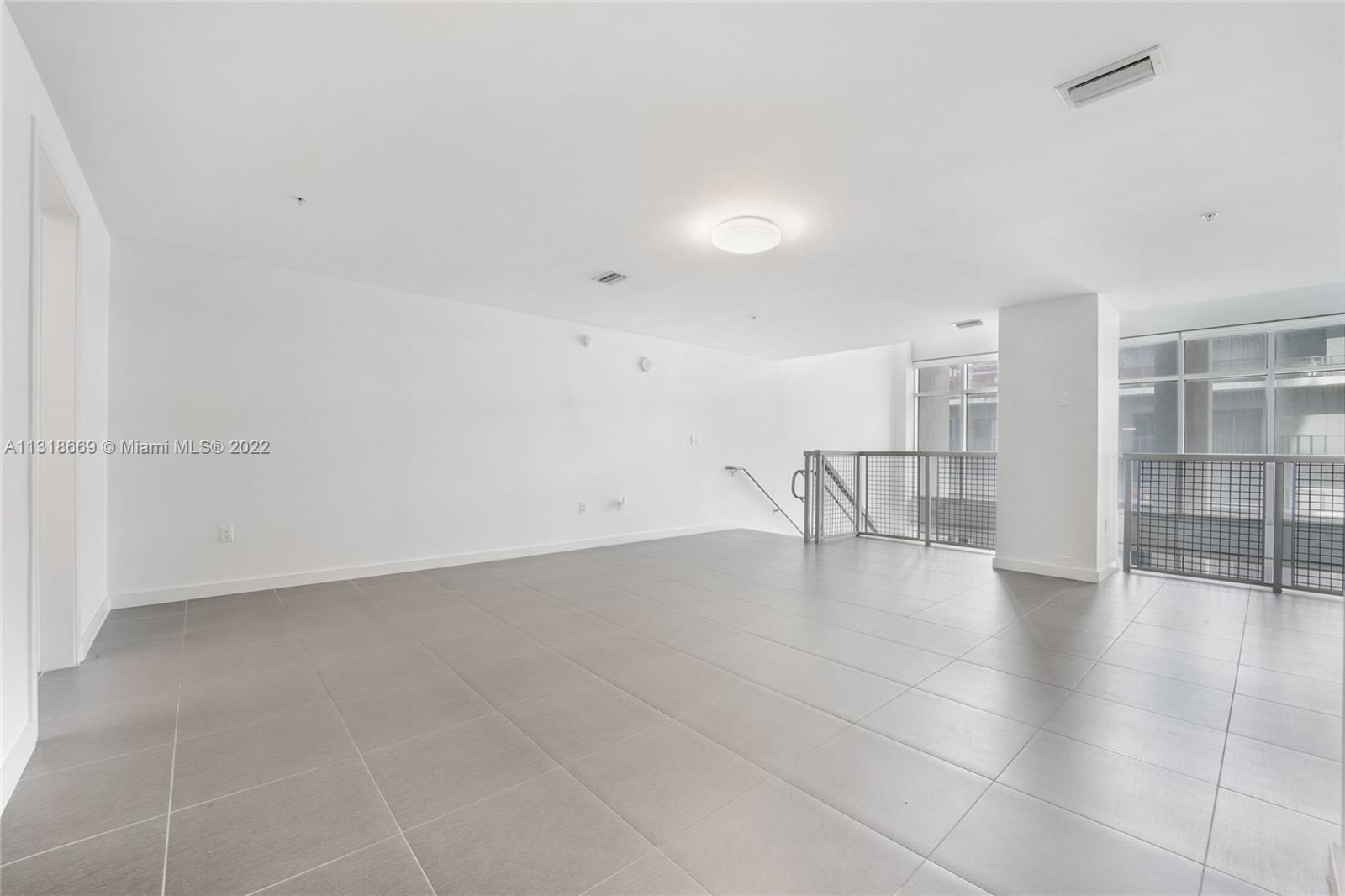 FOUR MIDTOWN MIAMI CONDO - Residential Lease