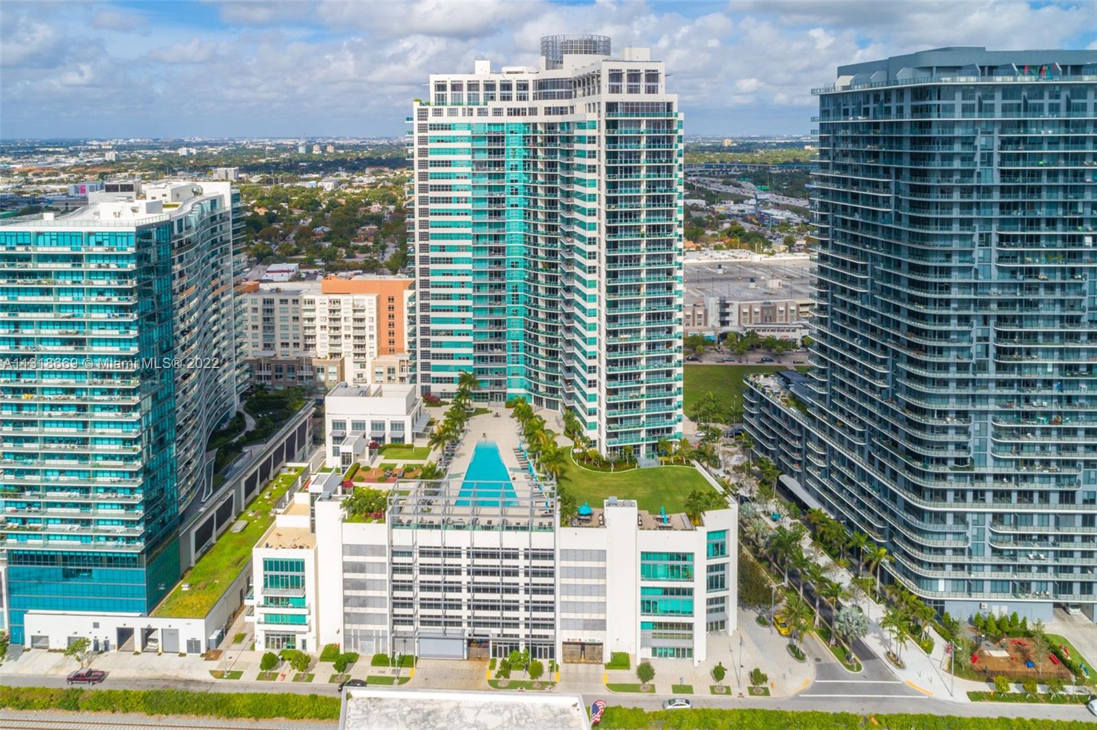FOUR MIDTOWN MIAMI CONDO - Residential Lease