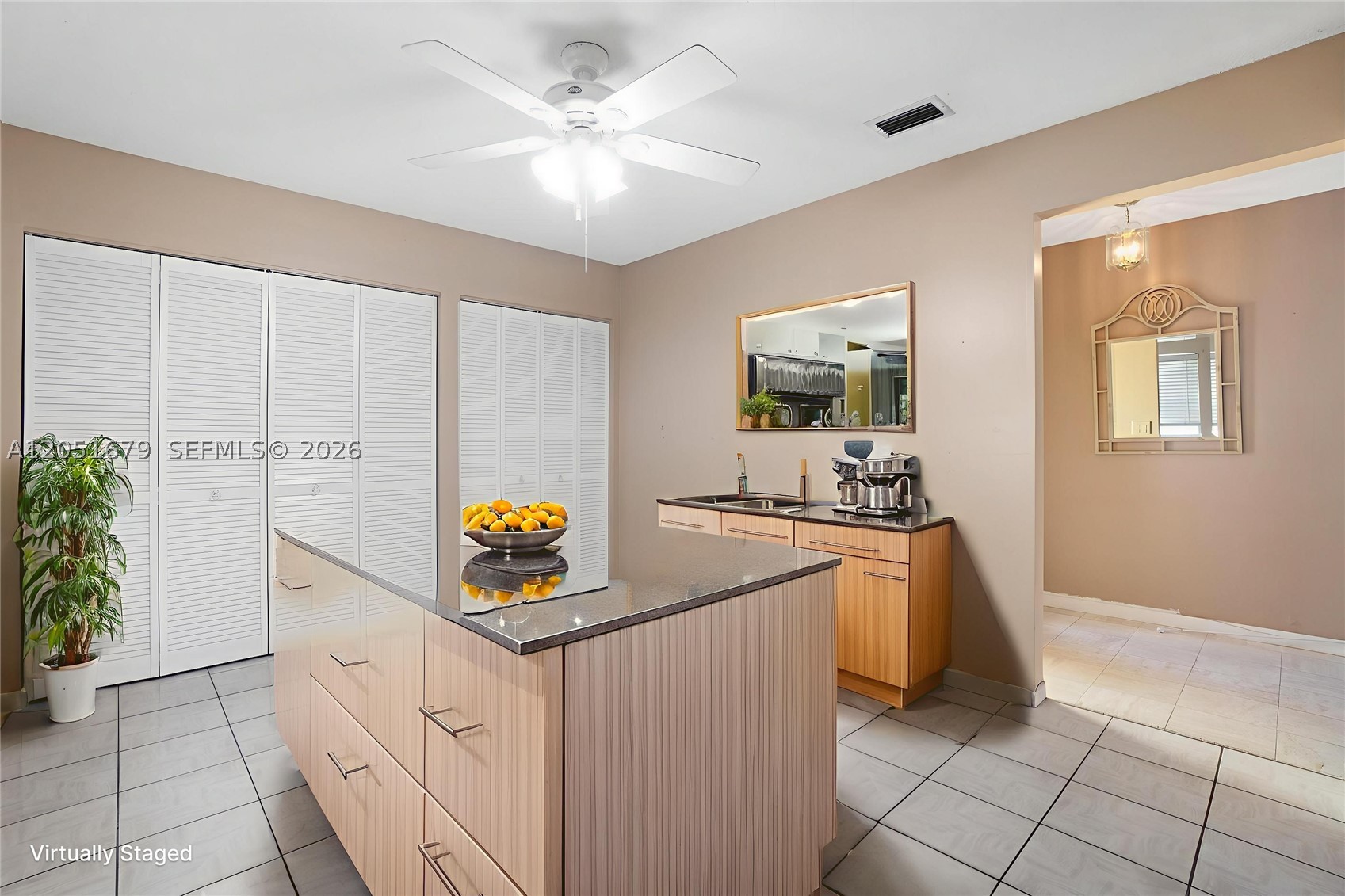 SUNSET ISLES SEC 2 - Residential