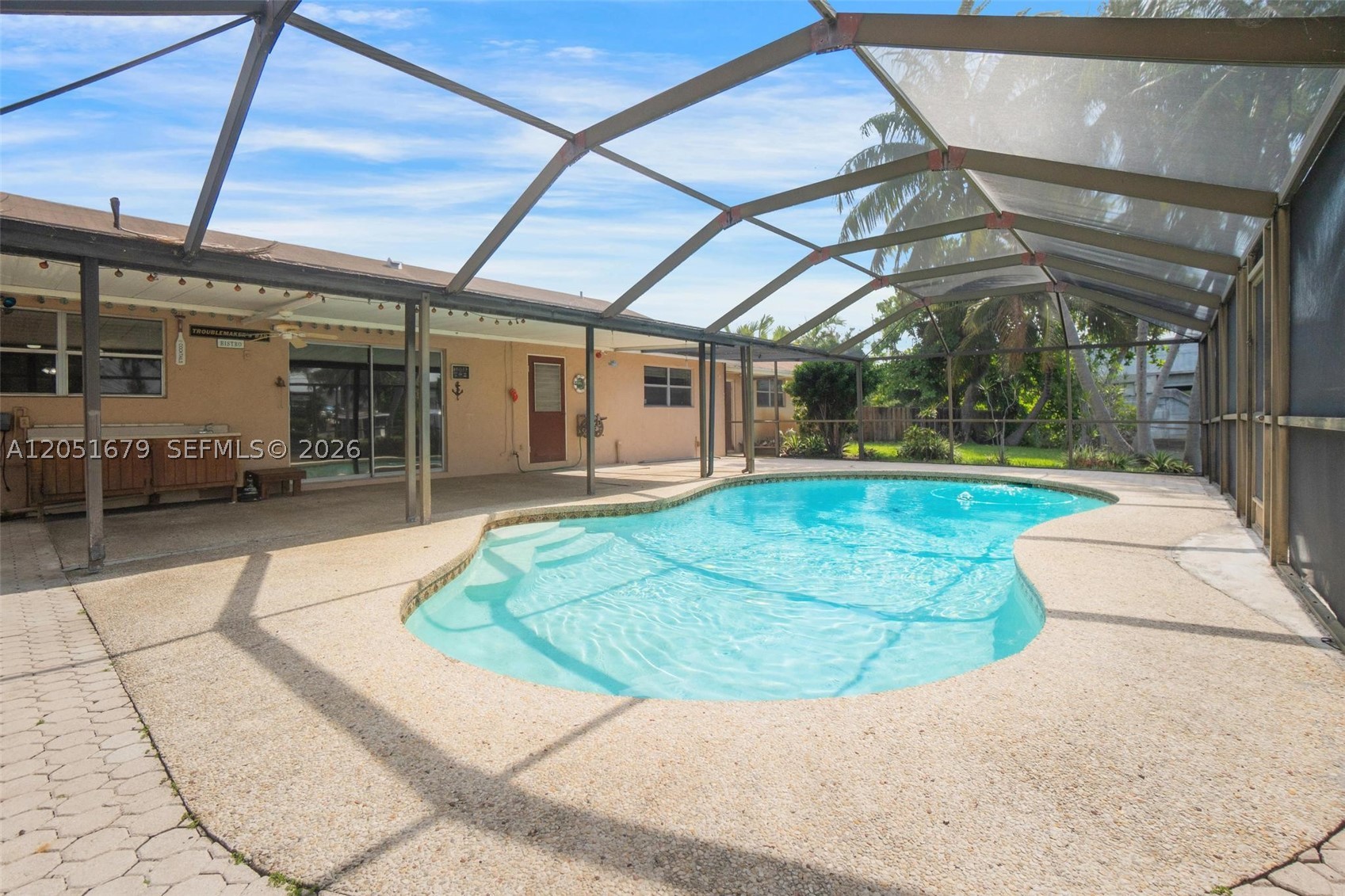 SUNSET ISLES SEC 2 - Residential