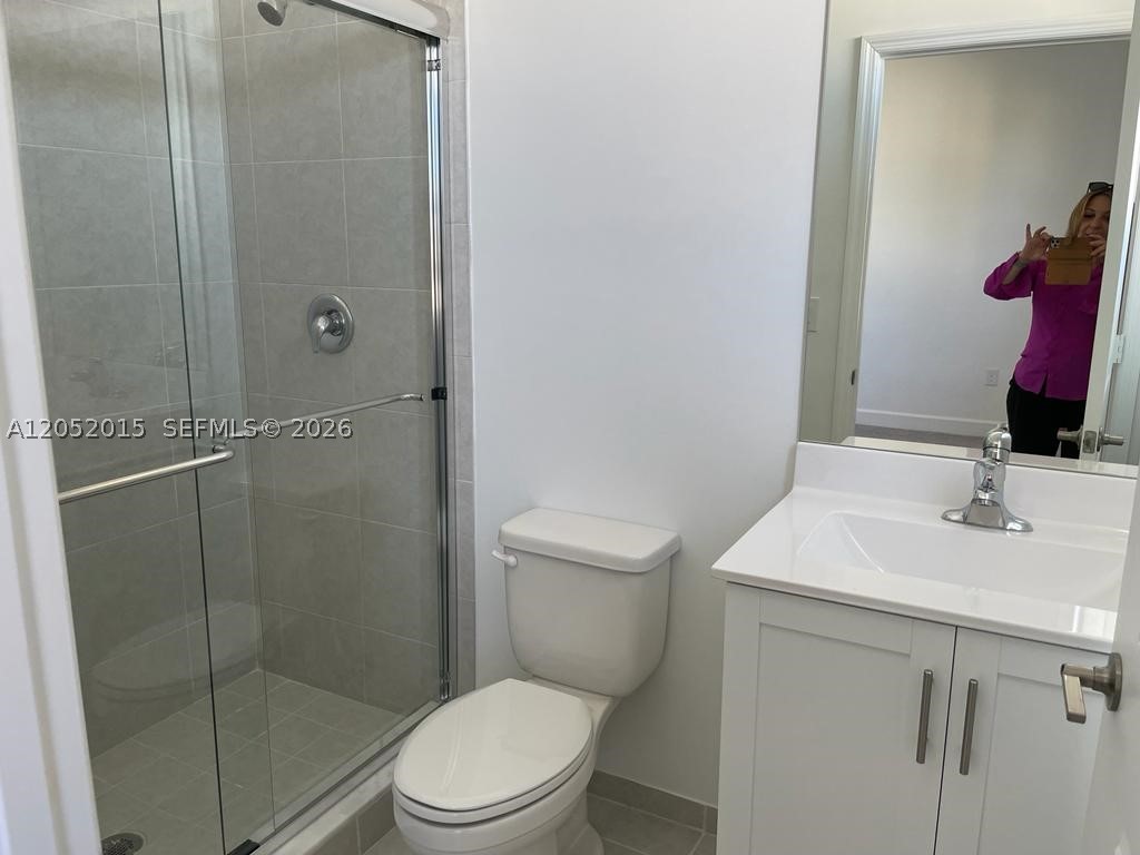 VIA VENTURA NEIGHBORHOOD - Residential Lease