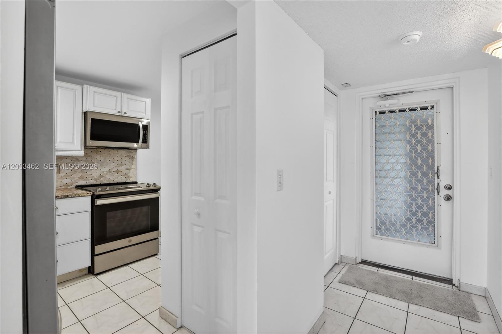 POINCIANA 10 PINE ISLAND - Residential