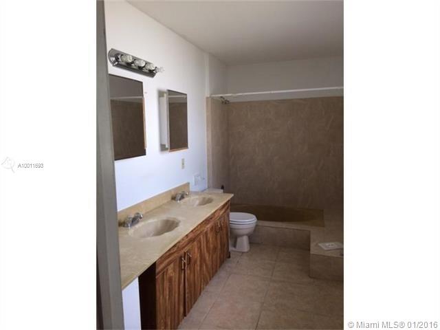 College Park Estates 41-1 - Residential Lease