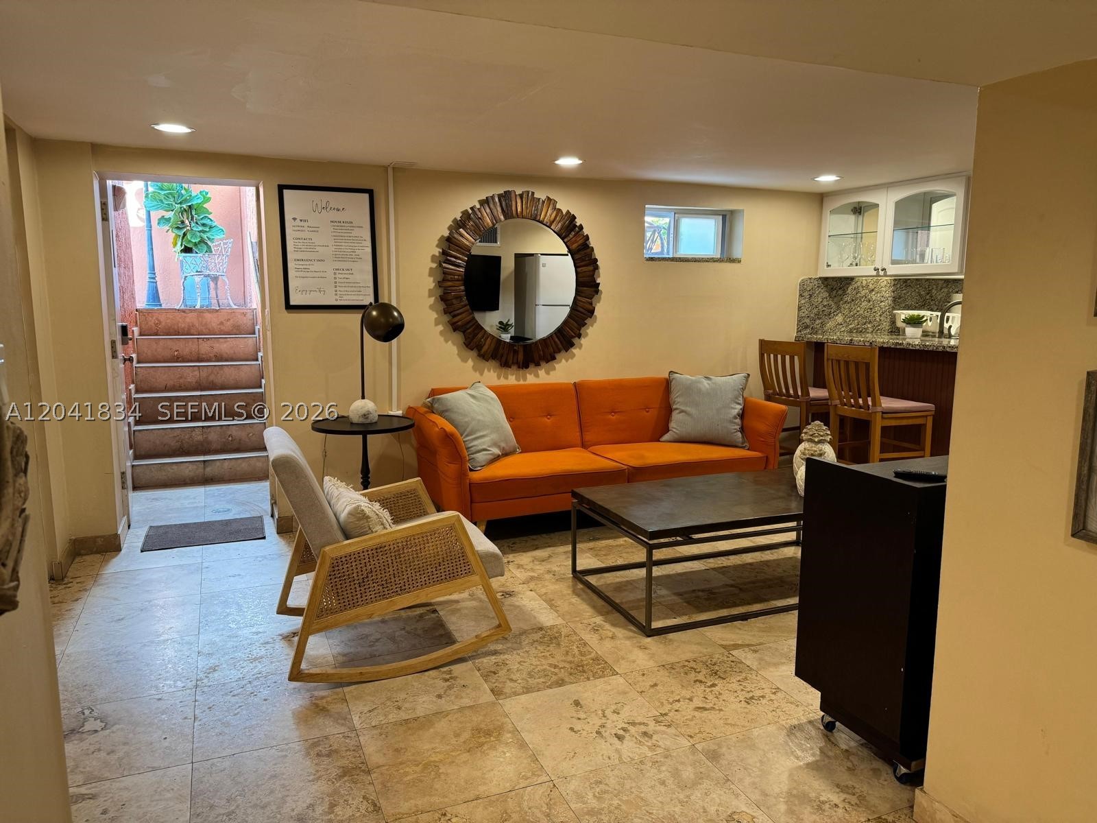 LAWRENCE ESTATE LAND COS - Residential Lease
