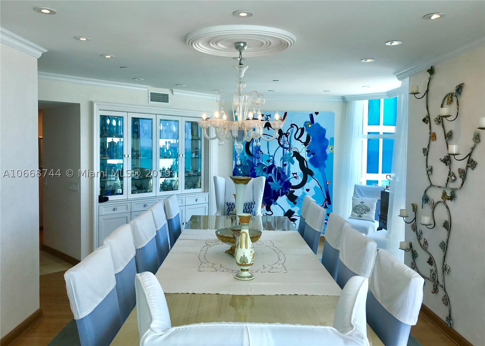 PORTOFINO TOWER CONDO - Residential