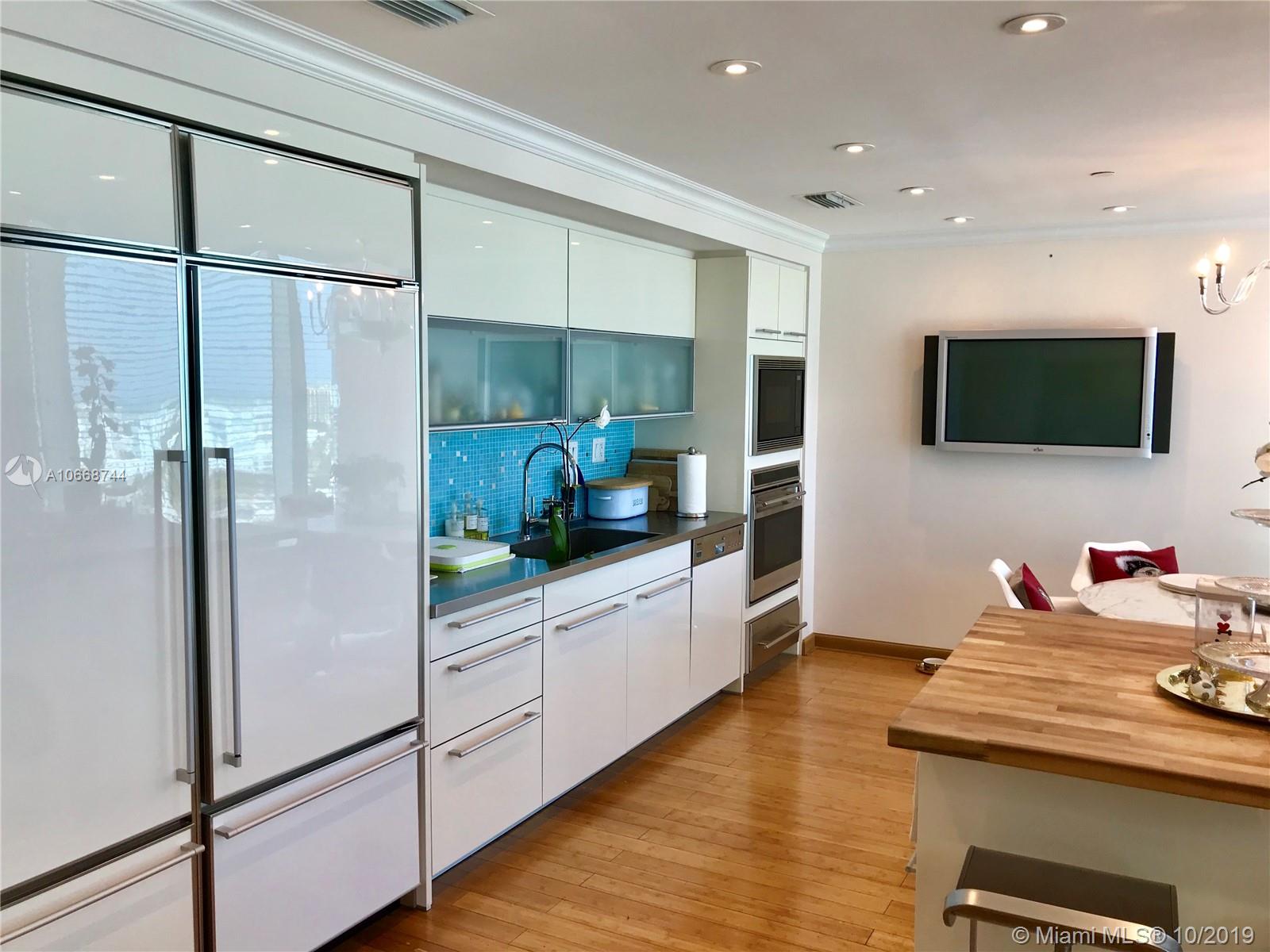 PORTOFINO TOWER CONDO - Residential