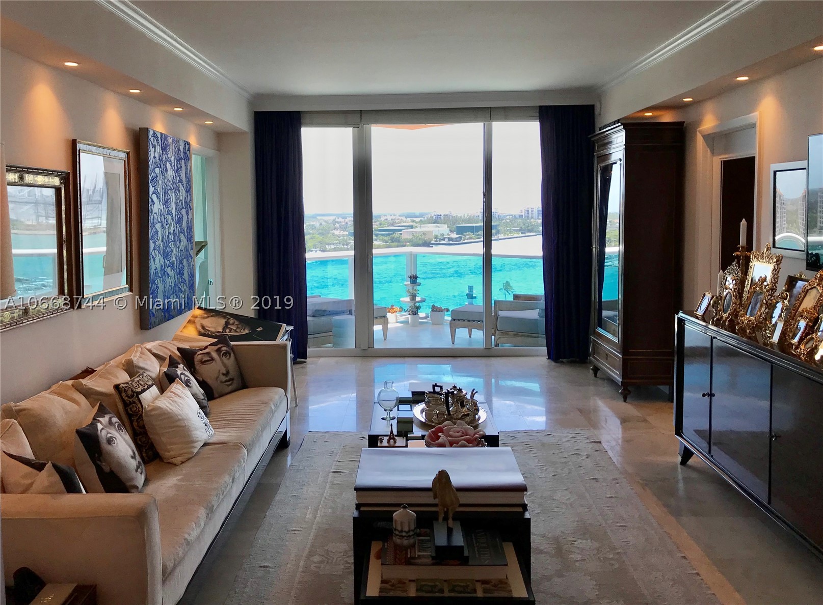 PORTOFINO TOWER CONDO - Residential