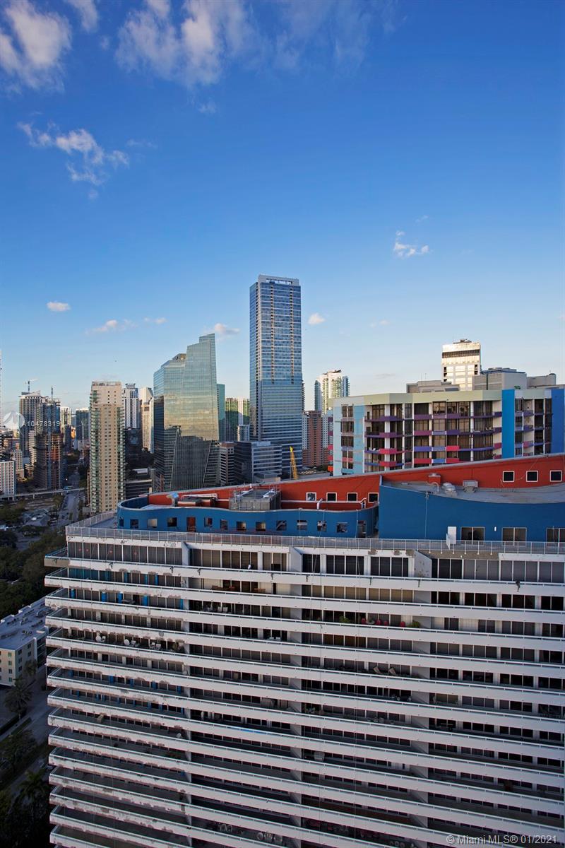 SANTA MARIA CONDO - Residential