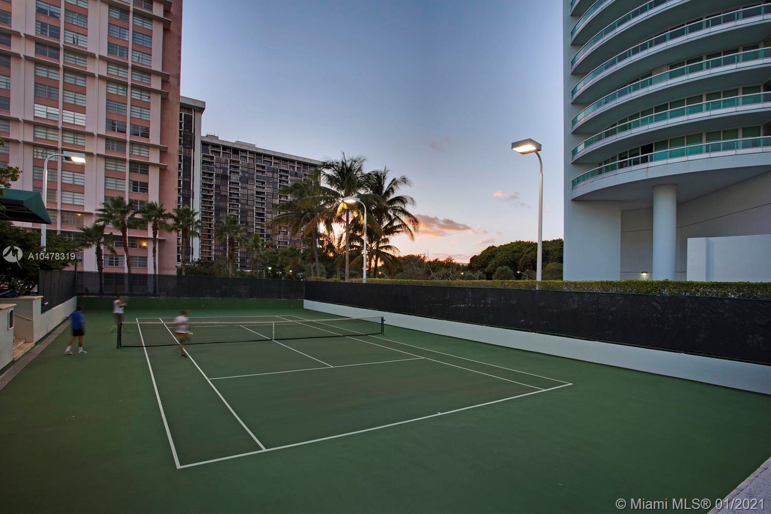 SANTA MARIA CONDO - Residential