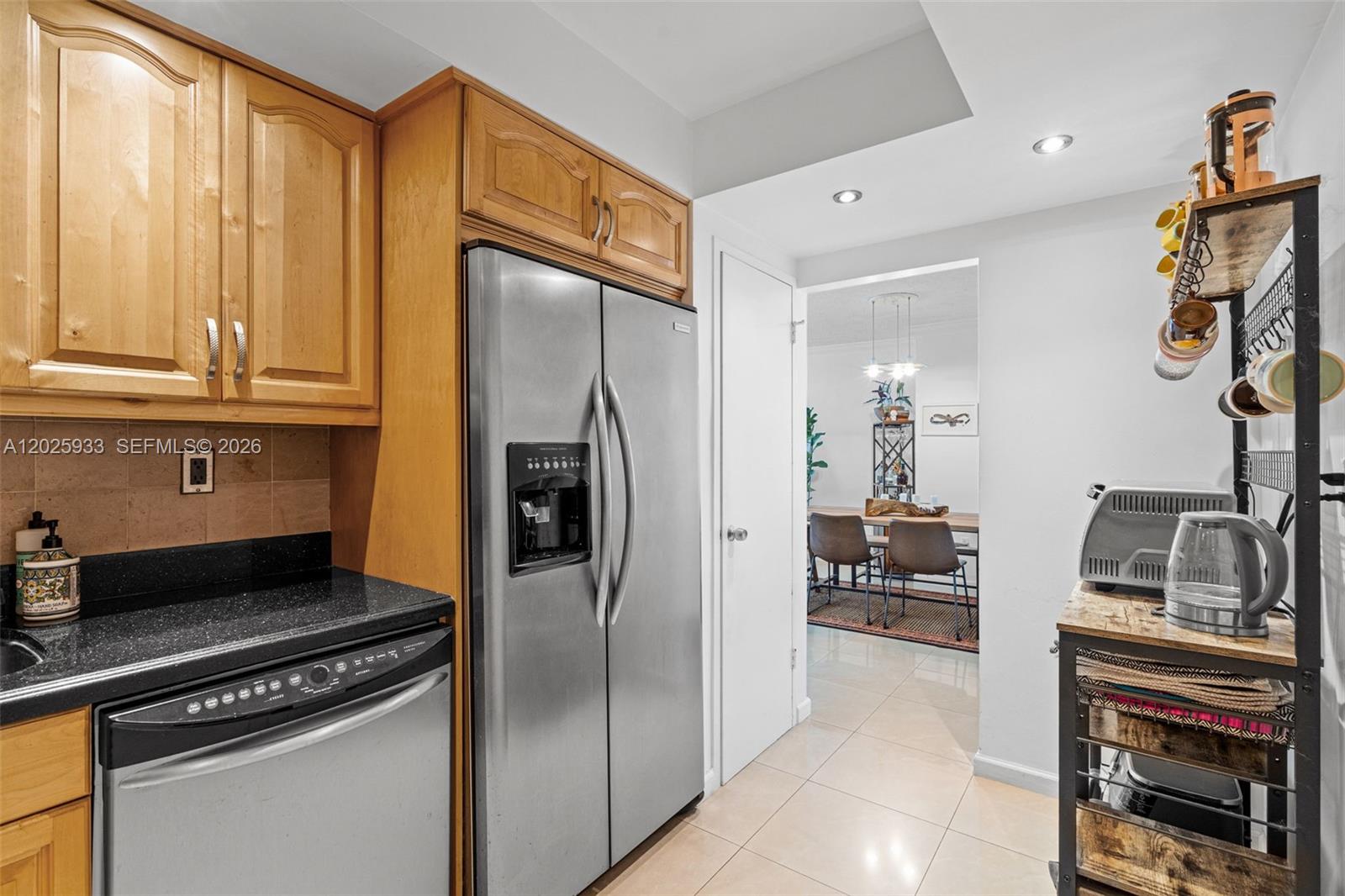 KENNEDY HOUSE CONDO - Residential