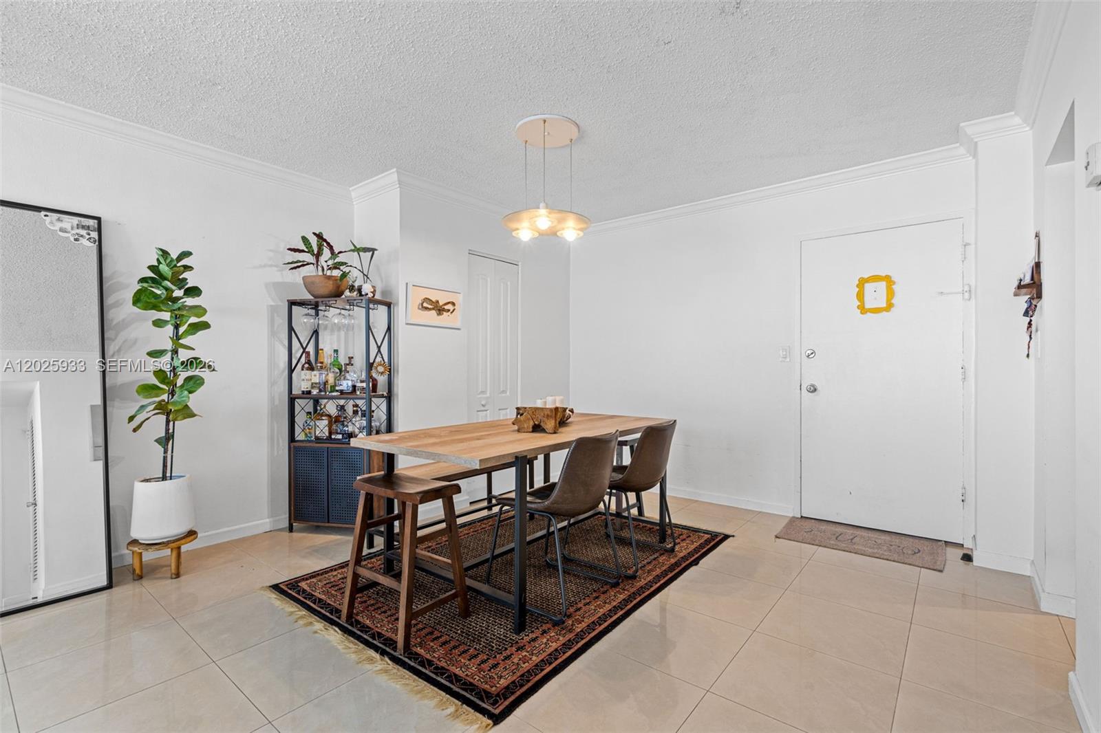 KENNEDY HOUSE CONDO - Residential