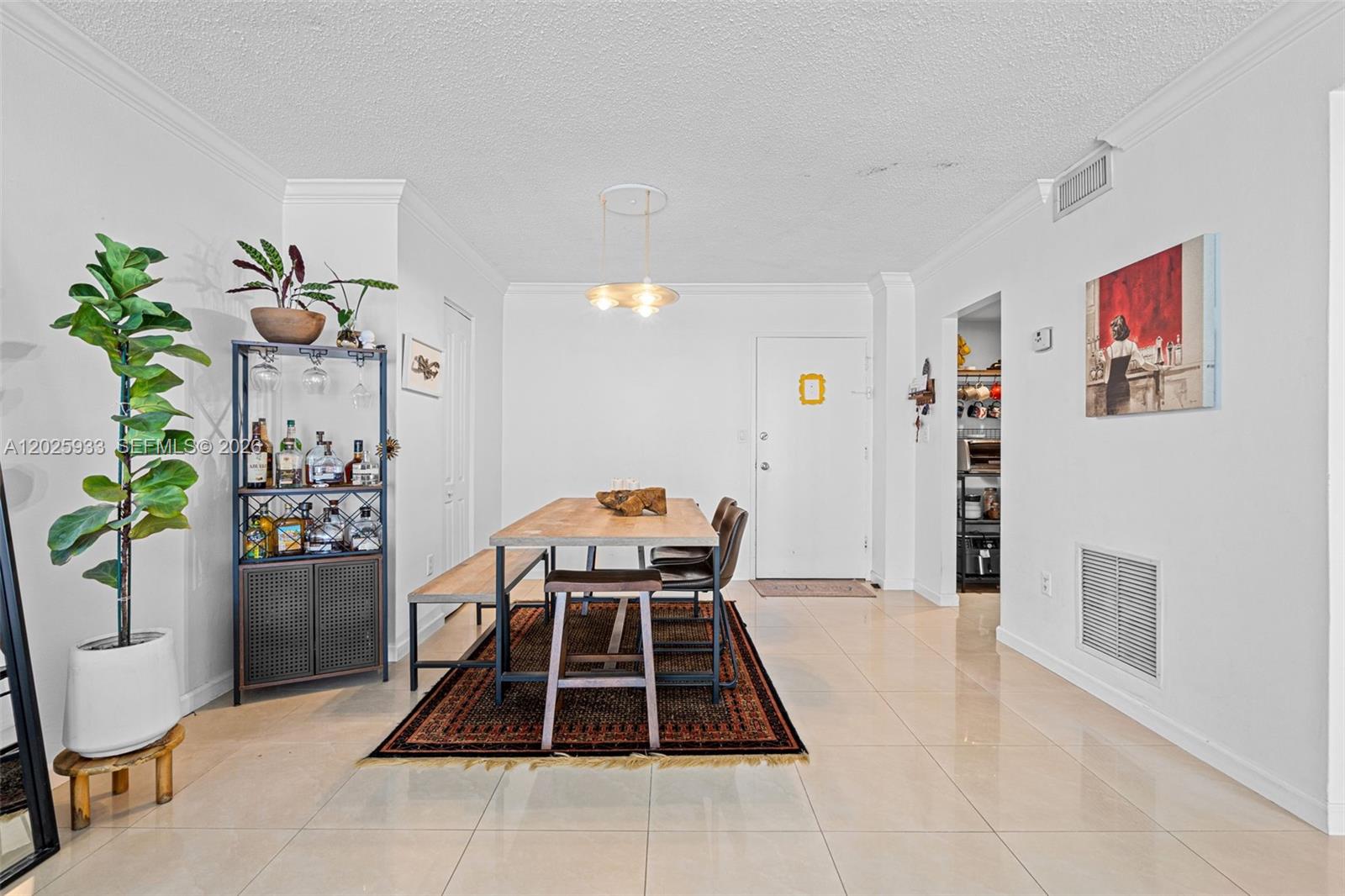 KENNEDY HOUSE CONDO - Residential