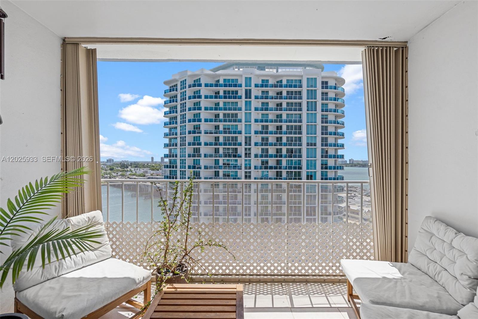 KENNEDY HOUSE CONDO - Residential