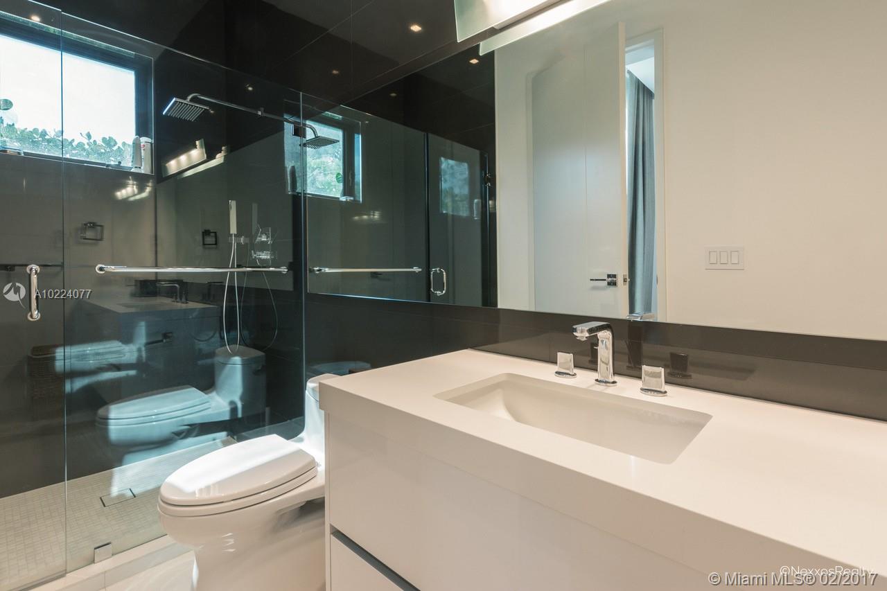 DORONNE ESTS - Residential