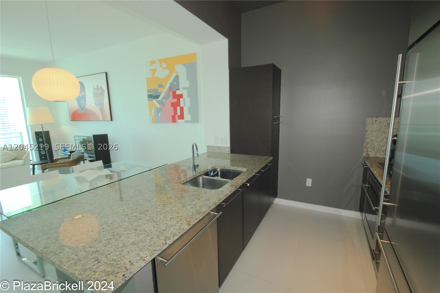 THE PLAZA 851 BRICKELL CO - Residential Lease
