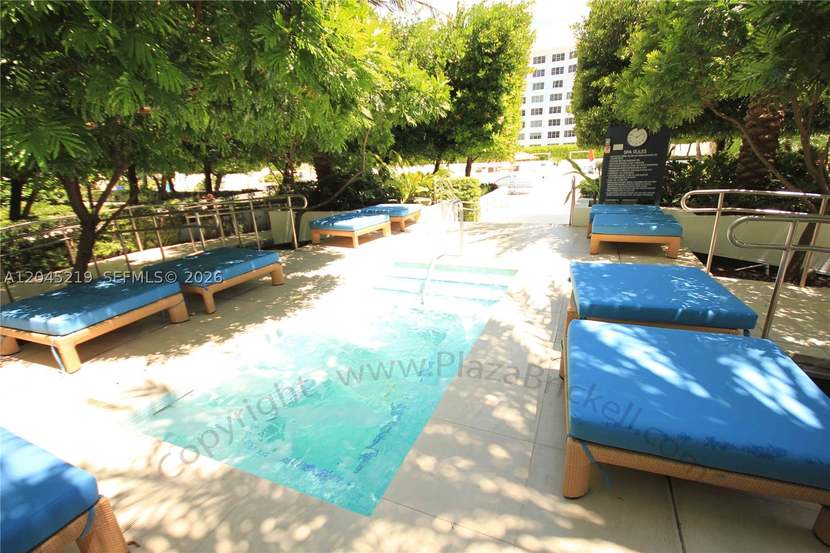 THE PLAZA 851 BRICKELL CO - Residential Lease