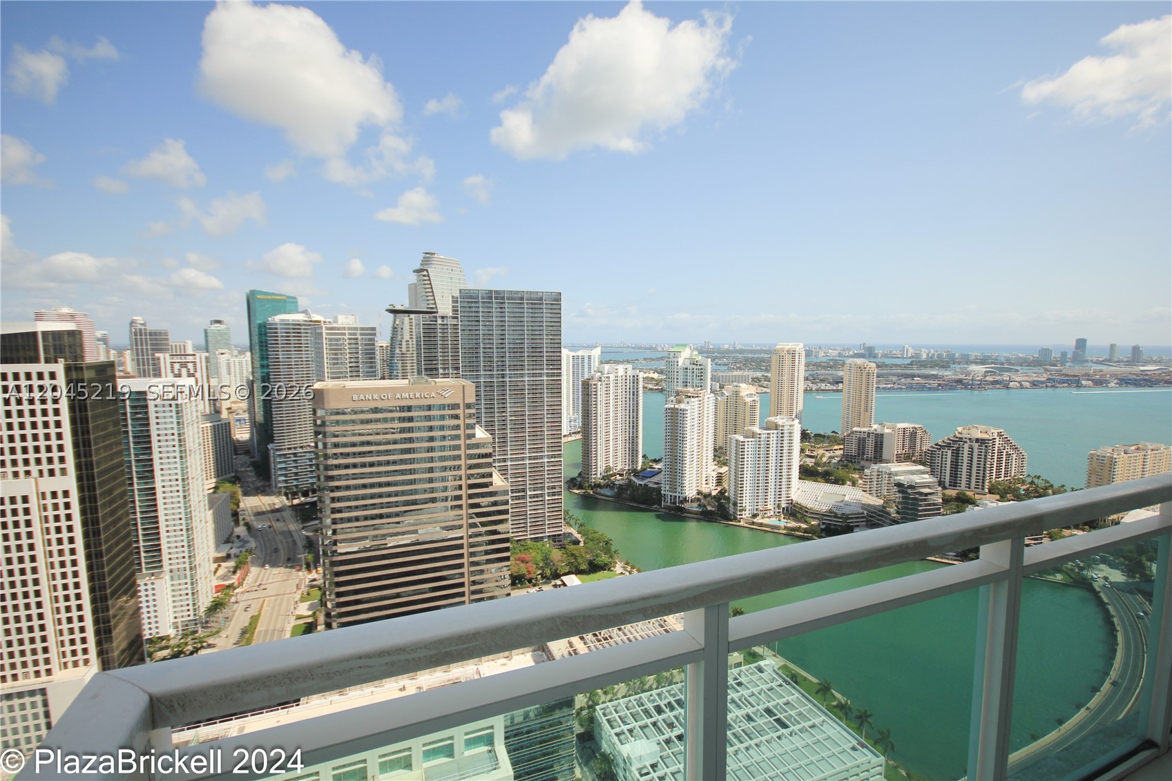 THE PLAZA 851 BRICKELL CO - Residential Lease