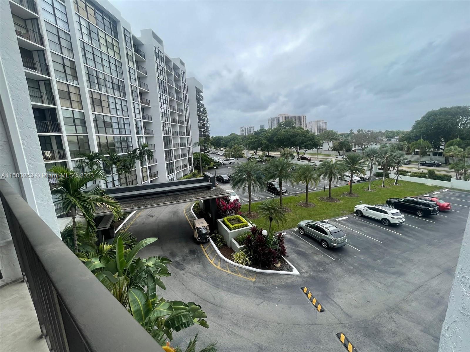 OCEANVIEW PARK CONDO - Residential Lease