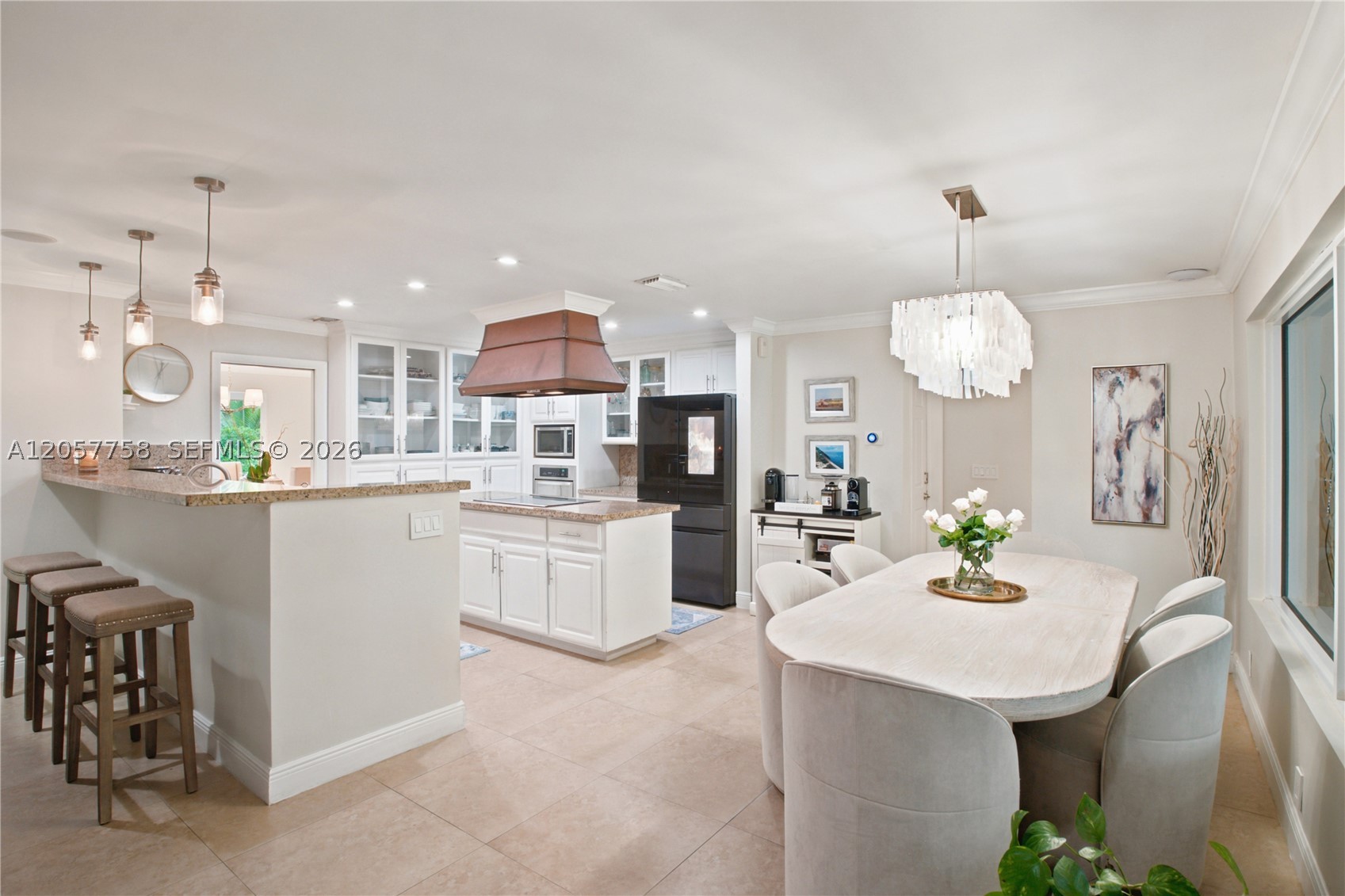 COUNTRY CLUB RANCHES SEC - Residential