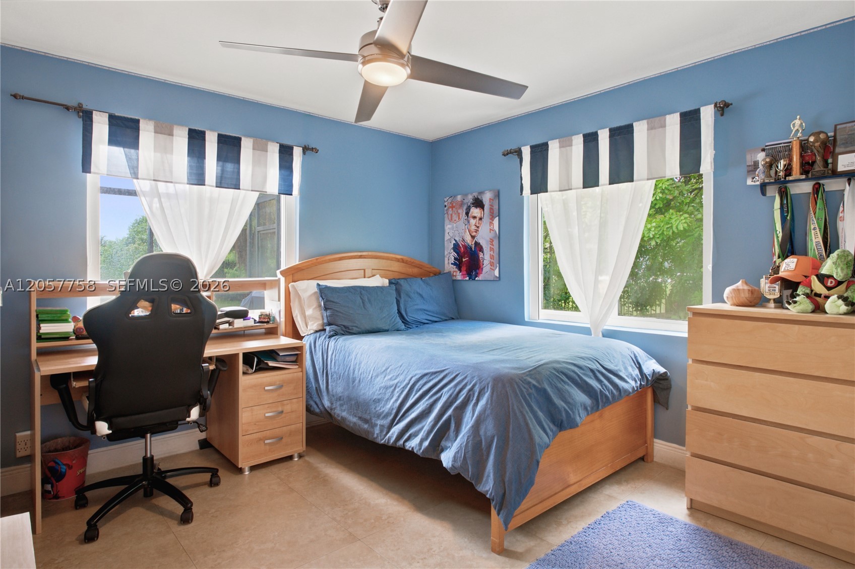 COUNTRY CLUB RANCHES SEC - Residential