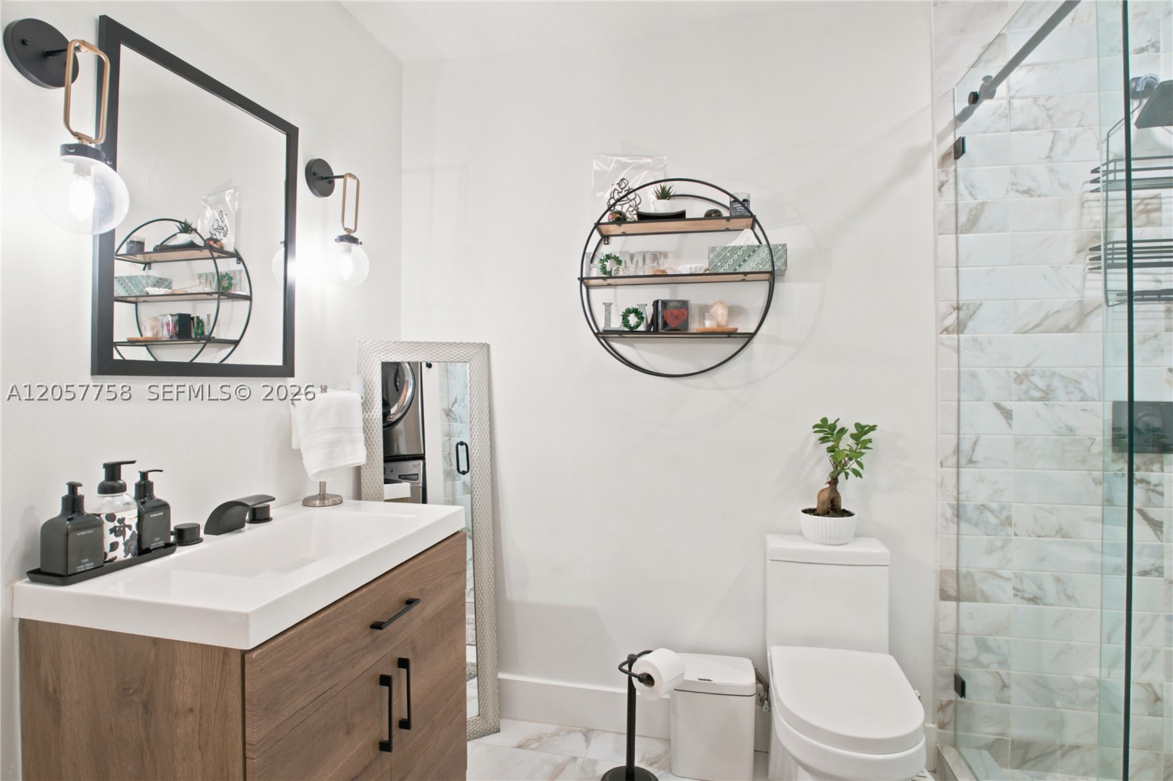 COUNTRY CLUB RANCHES SEC - Residential