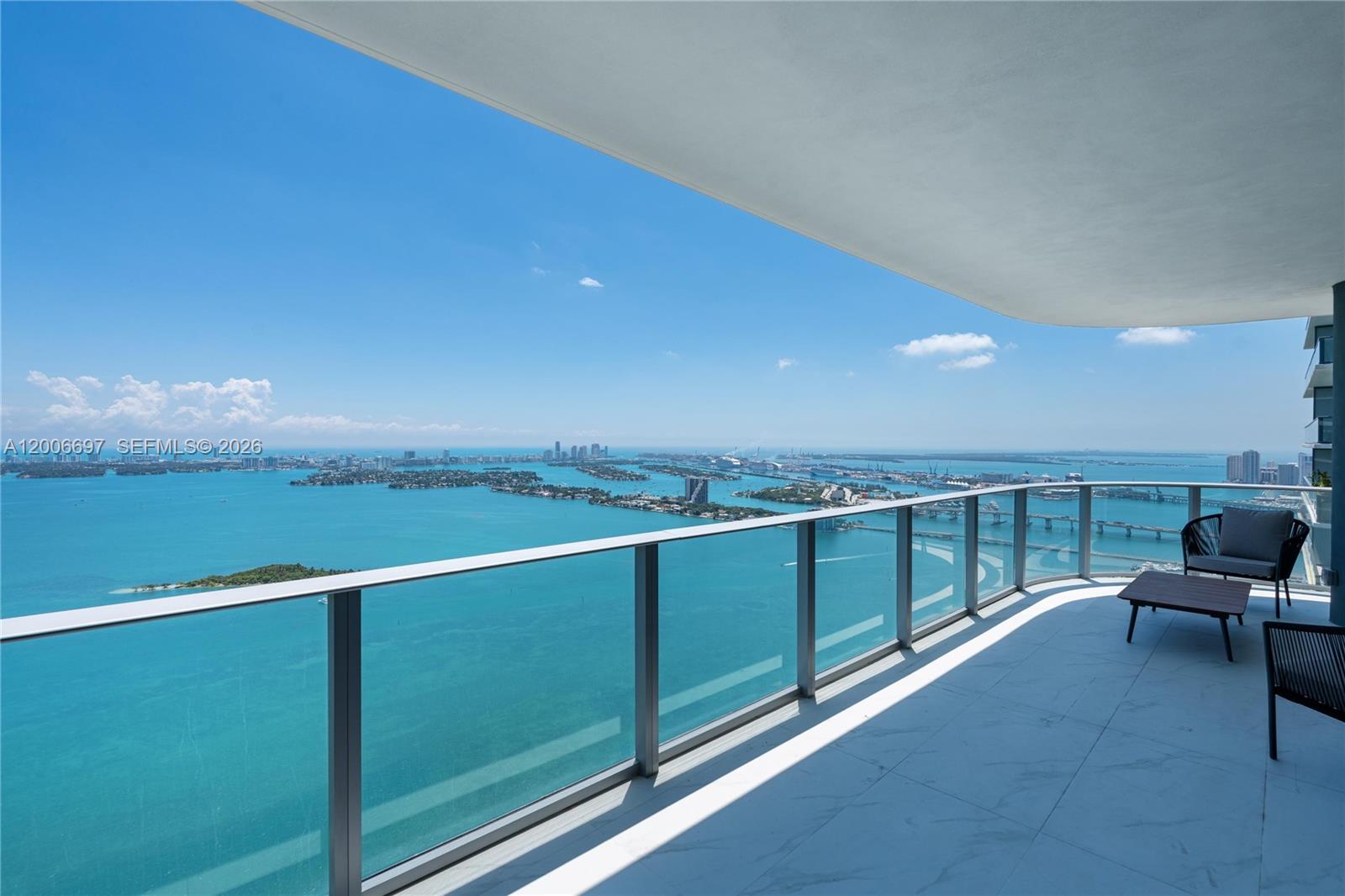 ARIA RESERVE - Residential