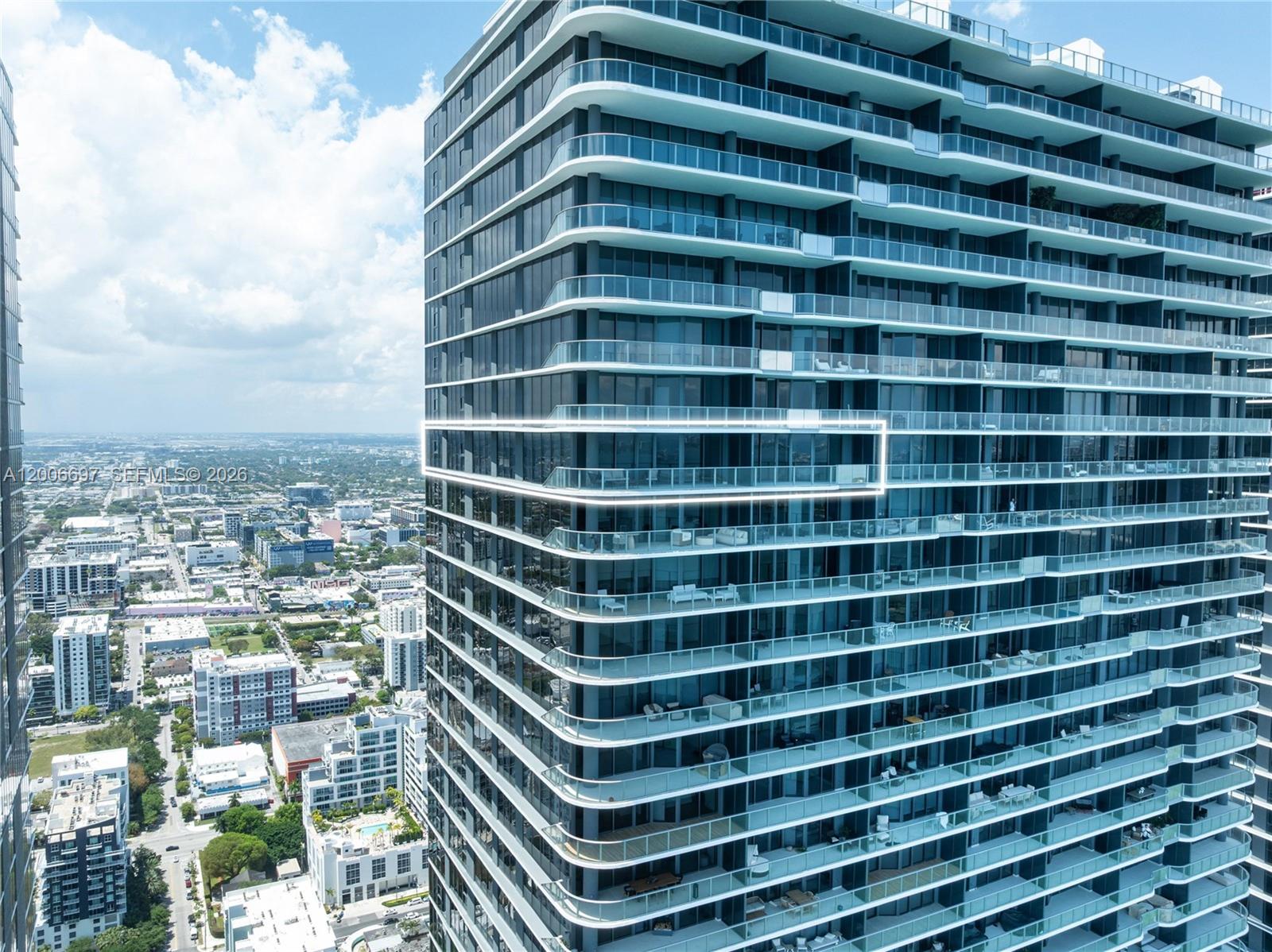 ARIA RESERVE - Residential