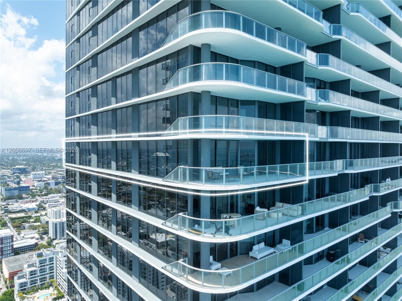 ARIA RESERVE - Residential