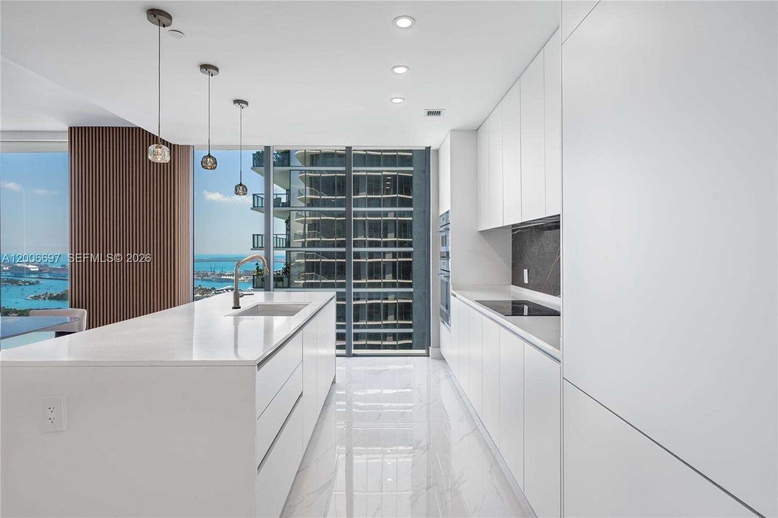 ARIA RESERVE - Residential