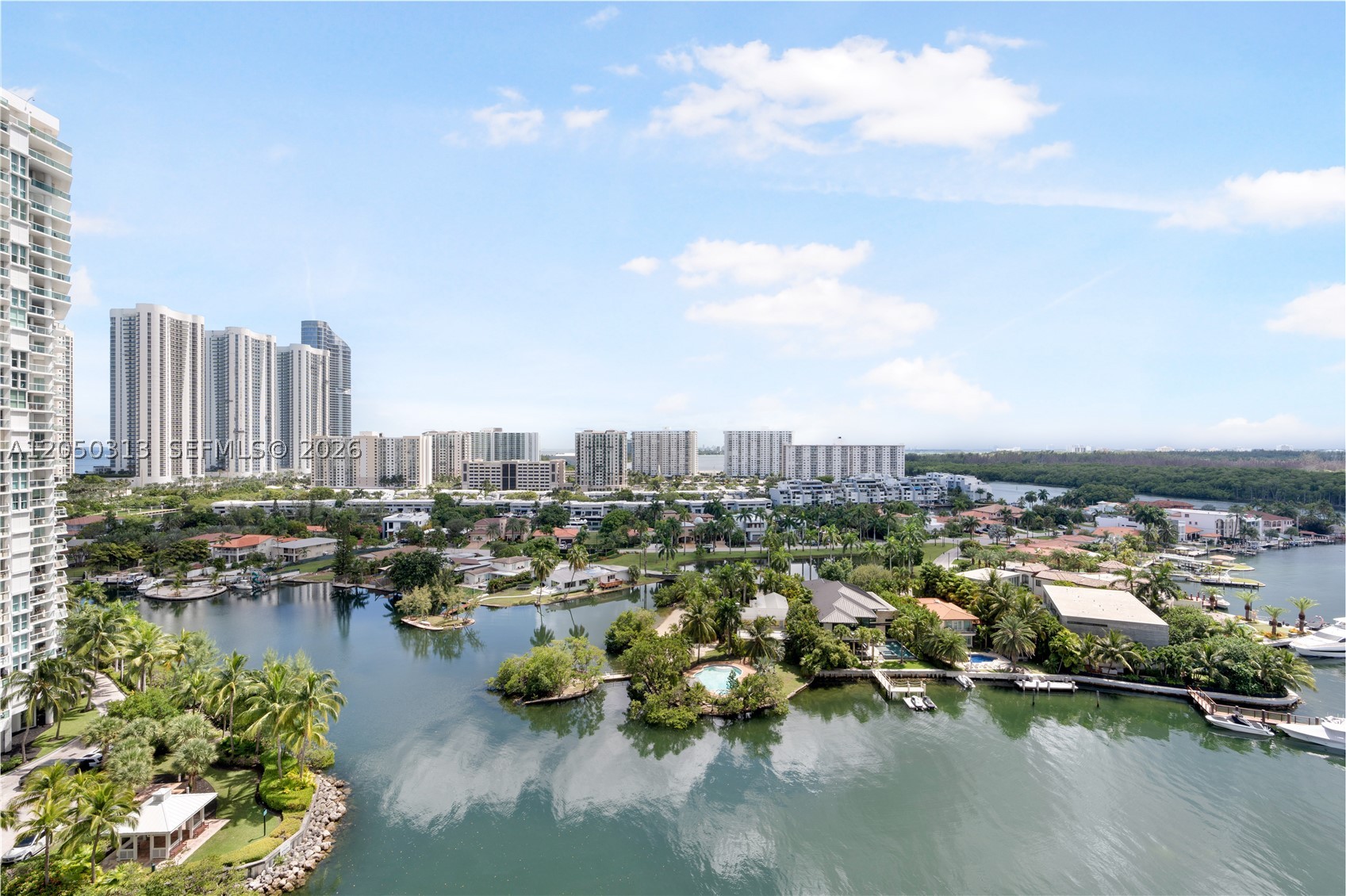 PARQUE TOWERS CONDO - Residential Lease