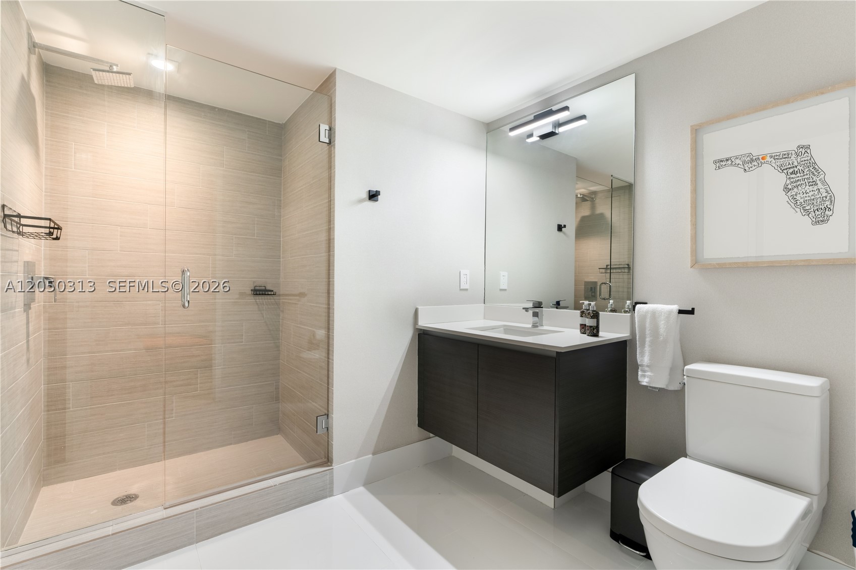 PARQUE TOWERS CONDO - Residential Lease