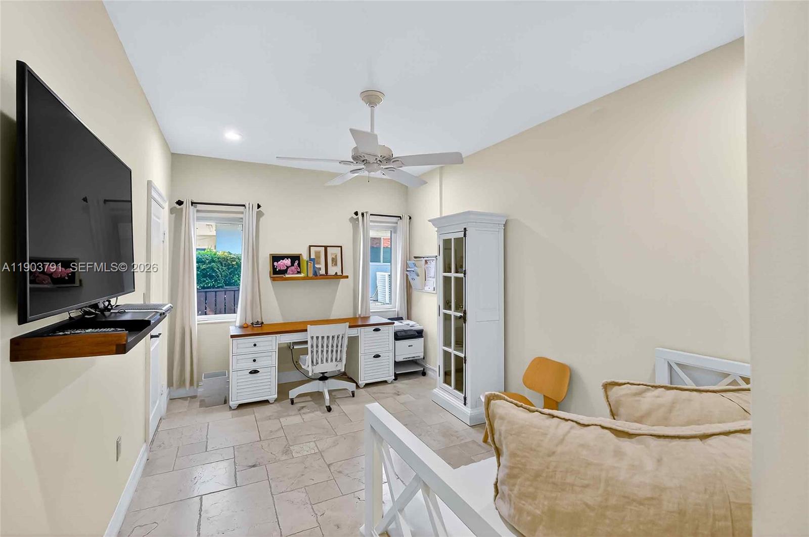 GORDON SHORES - Residential
