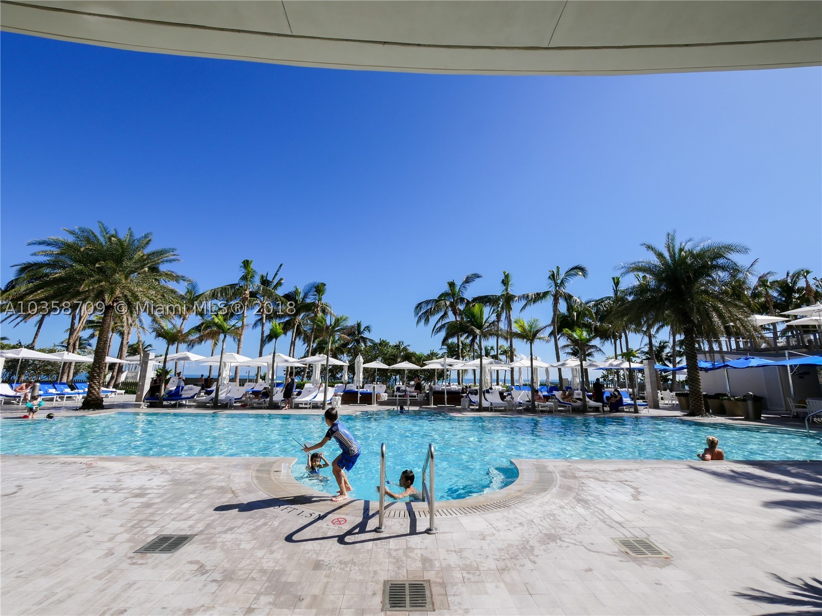 St. Regis Bal Harbour - Residential
