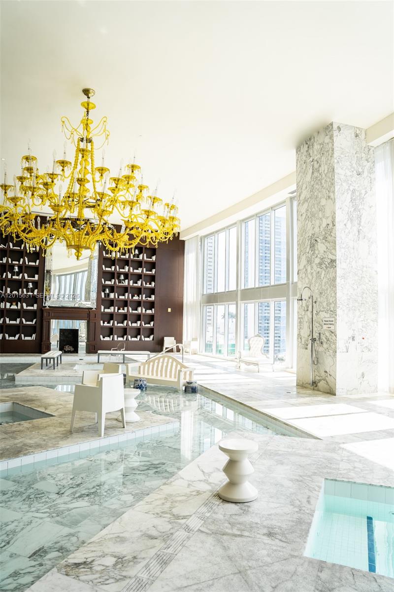 ICONBRICKELL CONDO NO 1 - Residential