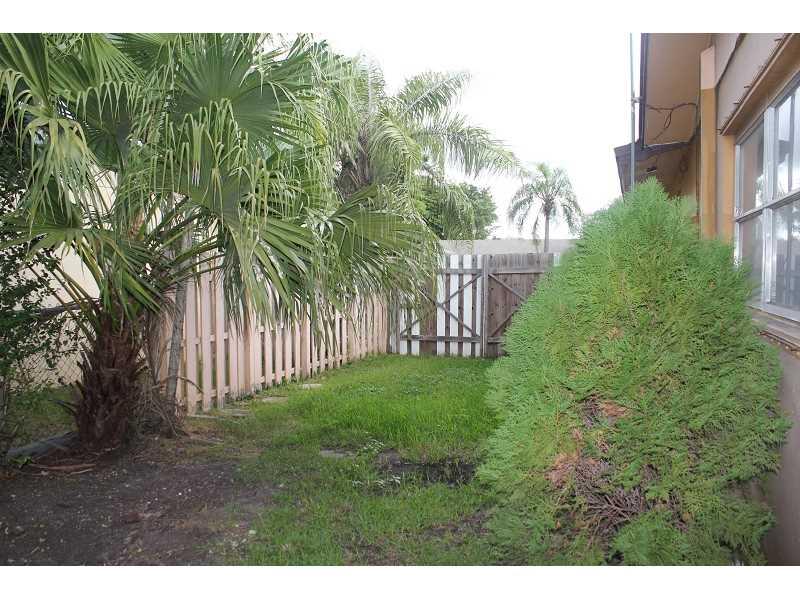 WINSTON PARK UNIT THREE - Residential Lease