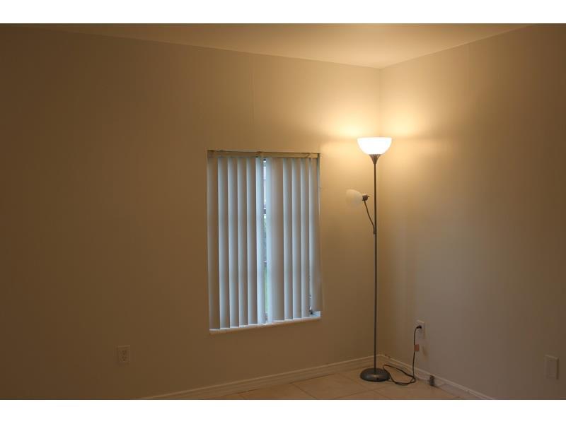 WINSTON PARK UNIT THREE - Residential Lease