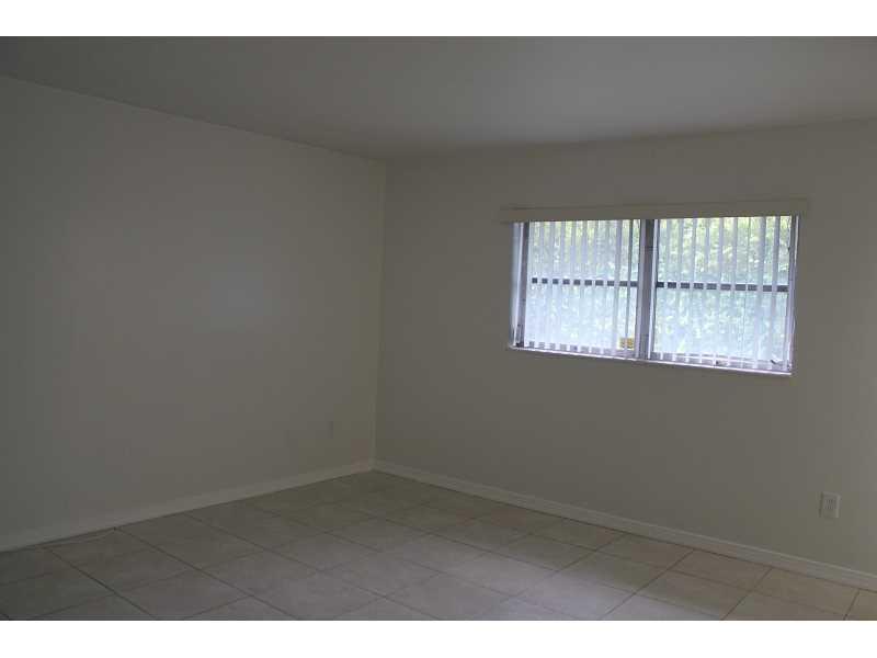 WINSTON PARK UNIT THREE - Residential Lease