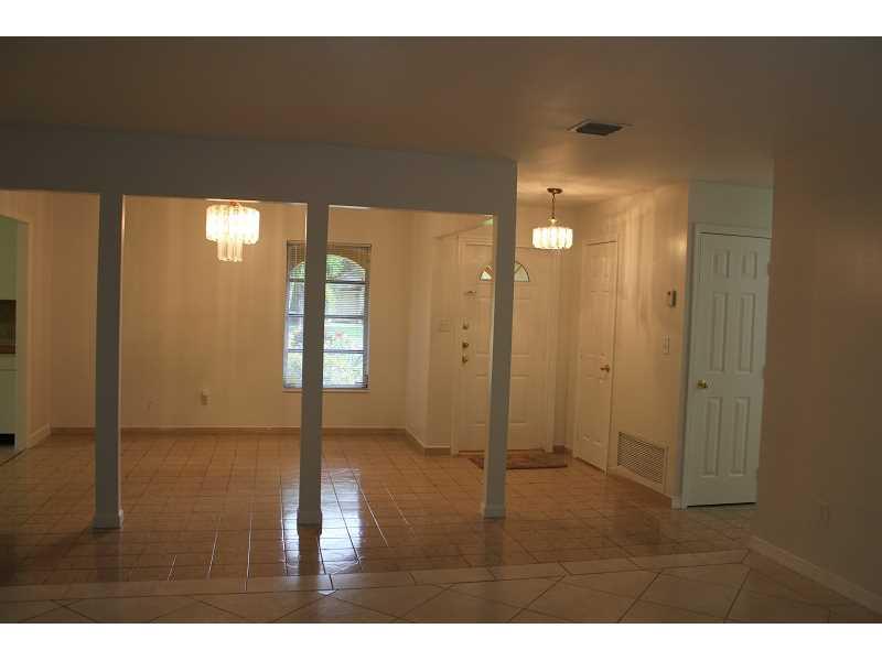 WINSTON PARK UNIT THREE - Residential Lease